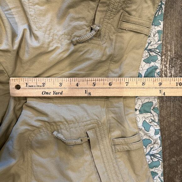 REI Women's Convertible Pants Khaki Size 8P - Picture 6 of 9
